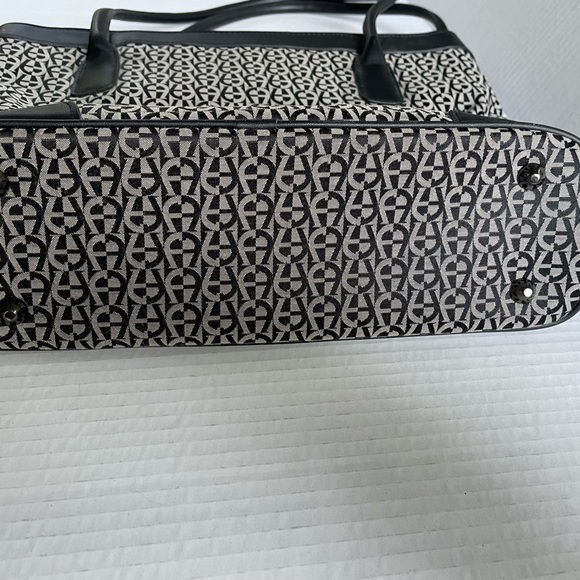 Etienne Aigner logo purse handbag - Picture 2 of 5